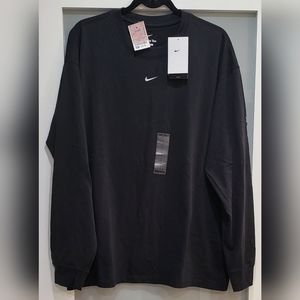 NWT Men's Large Nike Tee